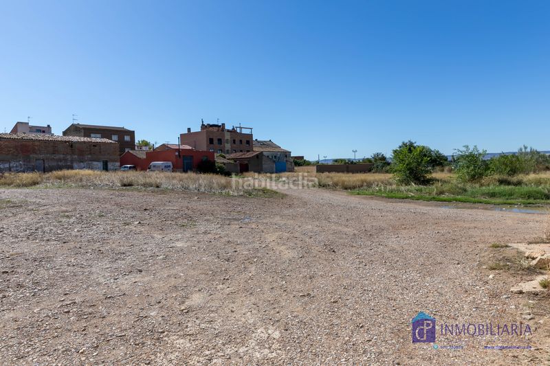 Foto c5d88a60-608b-4776-8490-3f23f60f1a37. Terreno residenziale in calle argentina 3 in Casetas-Villarrapa Zaragoza
