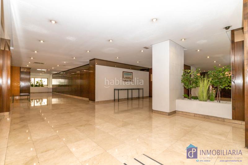 Foto 0e2ae7d5-8997-4abb-bfac-371f912cda00. Alquiler oficina  en alquiler en residencial paraíso, – alta representatividad y muy buena ubicación. en Zaragoza