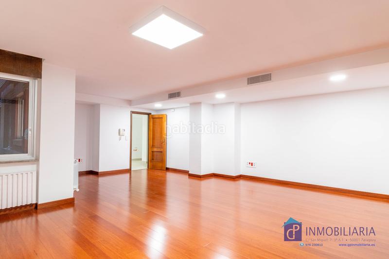 Foto 9638c707-a9c2-4d27-88c5-b50e3f081c6b. Alquiler oficina  en alquiler en residencial paraíso, – alta representatividad y muy buena ubicación. en Zaragoza