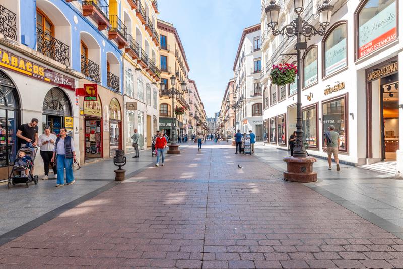 Foto 1f955912-2ba5-4562-a32f-0012c9bdd15b. Appartamento in calle de prudencio 27 in Alfonso Zaragoza