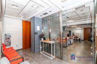 Bureau à Calle de felipe sanclemente 6. Se vende magnífica oficina de 90 m² útiles en el prestigioso edi