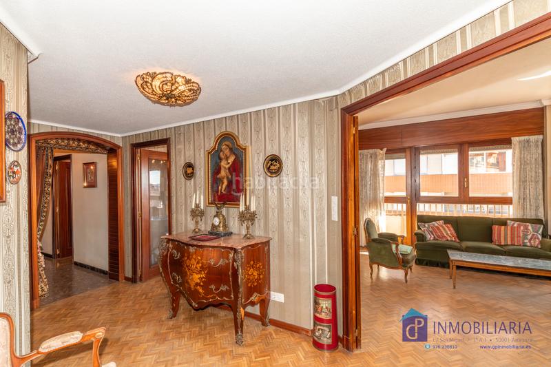 Foto ab5e88c1-3fe3-46e9-ac3a-8332815b3131. Piso espectacular piso de 211 m² en avenida césar augusto, en Zaragoza