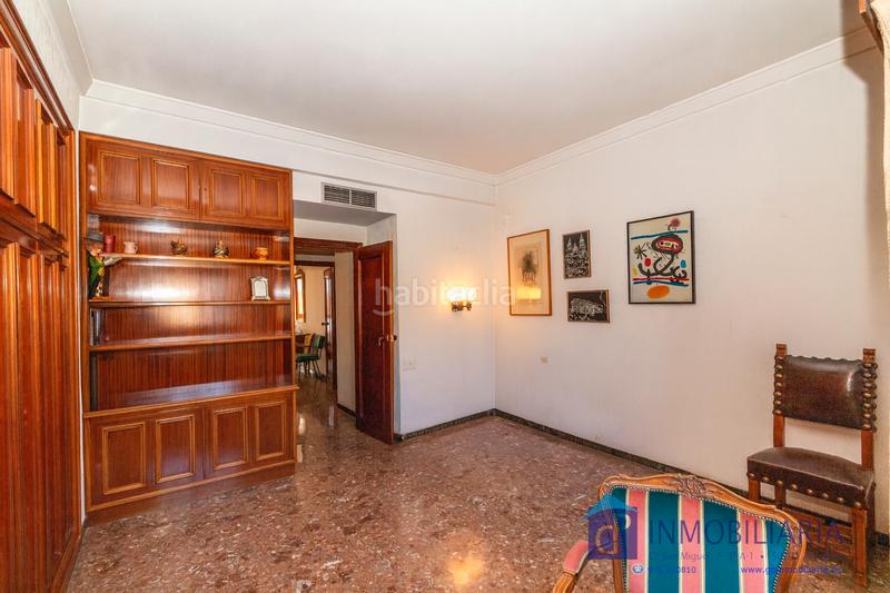 Foto f8b01d61-0d2e-4484-b637-9a98580e5bdd. Piso espectacular piso de 211 m² en avenida césar augusto, en Zaragoza