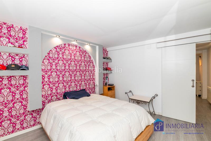 Foto e226db06-1476-424b-a034-49f959f59558. Piso oportunidad para inversores : piso reformado con inquilino solvente y contrato en vigor hasta octubre de 2028 en Zaragoza