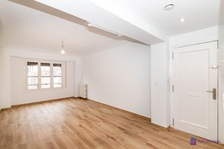 Affitto Appartamento  Calle de san miguel. Vivienda reformada a estrenar en paseo independencia