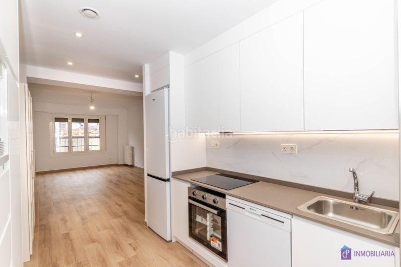 Foto f5a9cae4-d29a-4383-96e1-cc028216cec1. Lloguer pis amb calefacció a Paseo Independencia Zaragoza