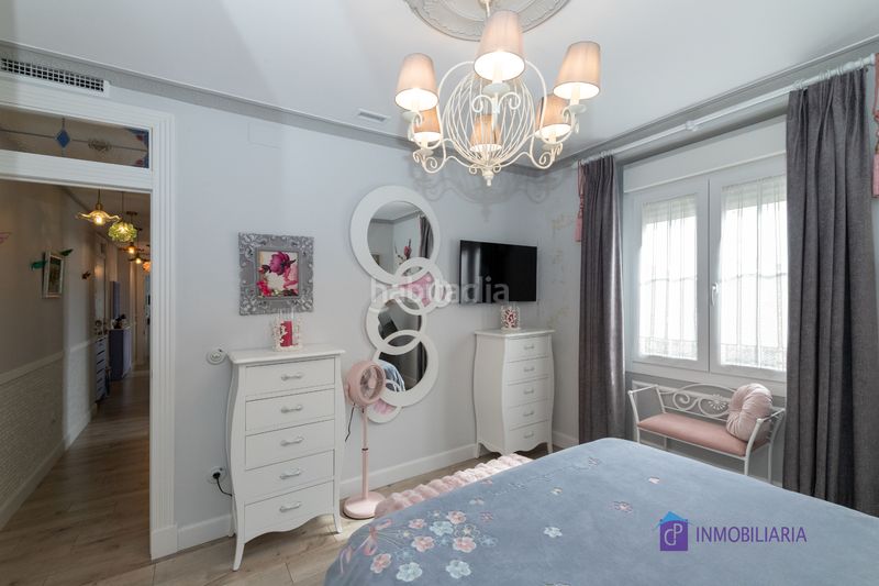 Foto 0355ecef-4881-40d6-91ba-2d8ffb9399d4. Pis amb calefacció a Alfonso Zaragoza