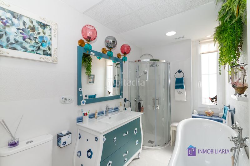 Foto 8c469b40-a92a-4058-aba7-bfb4aa7f78bb. Pis amb calefacció a Alfonso Zaragoza