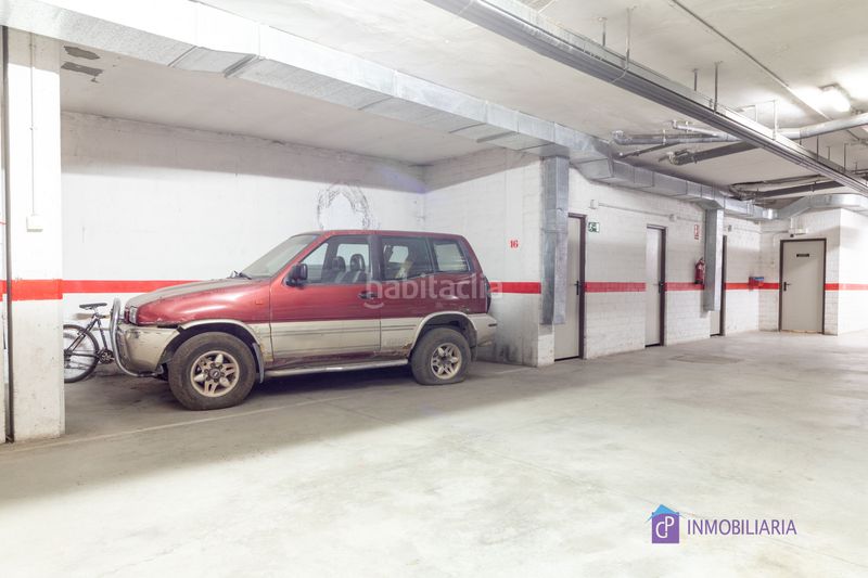 Foto 6b688d01-2722-4a89-a805-c34b5b70865c. Parking coche en Benasque