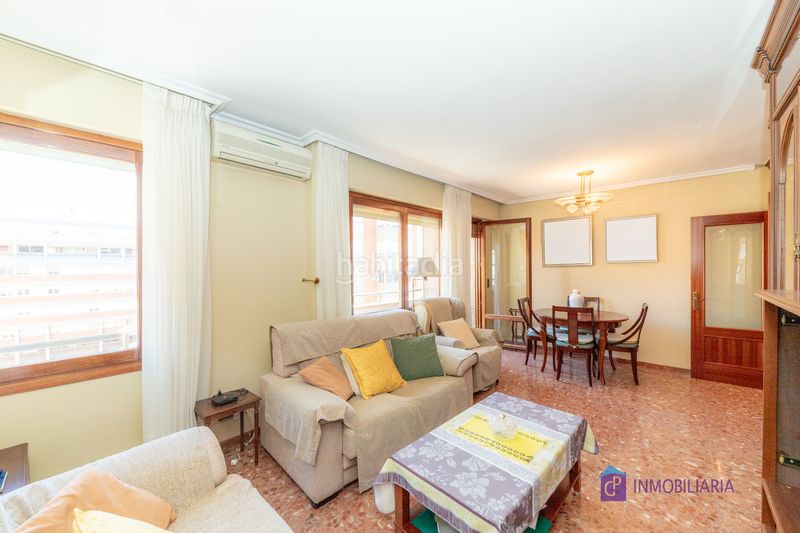 Foto 66b5aa9b-8ee5-4727-ae2e-4d6ce8ba3cc2. Pis amb calefacció a Salvador Allende Zaragoza