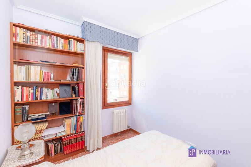 Foto fa22fa34-0c8b-4ee3-abb1-2d2ea68519a8. Pis amb calefacció a Salvador Allende Zaragoza