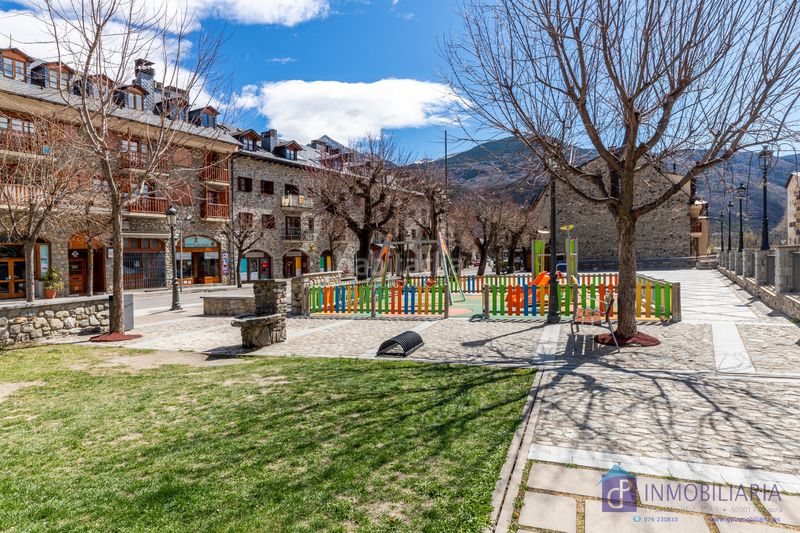 Foto 2def134c-5dfa-4340-9411-fb7748ab8386. Flat with fireplace heating in Benasque