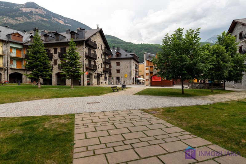 Foto 9242465a-62c2-4b62-a2e2-bcdae041dada. Flat with fireplace heating in Benasque