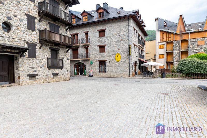 Foto 9cffbb9c-94ca-4c85-b427-f8138f035d81. Flat with fireplace heating in Benasque