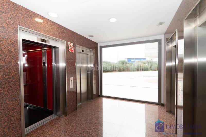 Foto 056d5bb3-b5b6-417e-8726-78f5eb4ce4b9. Aparcament cotxe a Garrapinillos Zaragoza