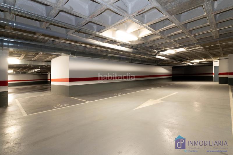 Foto bc5028a5-bcd4-4520-919d-c4f10f601d95. Aparcament cotxe a Garrapinillos Zaragoza