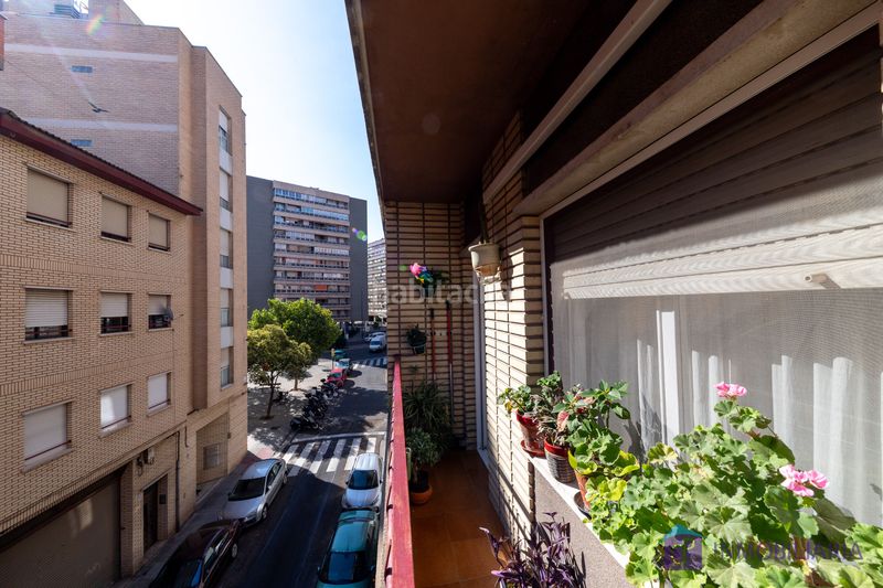 Foto d0bc3853-04fe-4a53-b71d-1b9005469d4f. Pis amb calefacció a Las Delicias Zaragoza