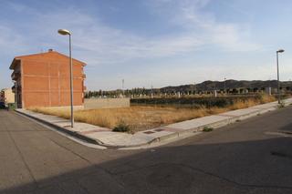 Terreny residencial  Calle de las cortes b aragón