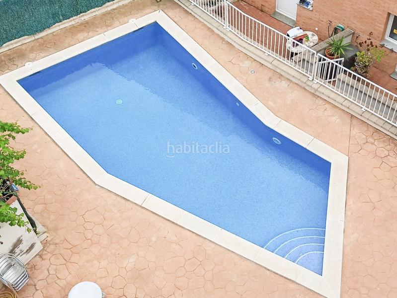 Foto 320be49f-8b5c-43aa-a98d-c4f02065283e. Casa adosada preciosa casa adosada en els hostalets de pierola en Hostalets de Pierola (Els)