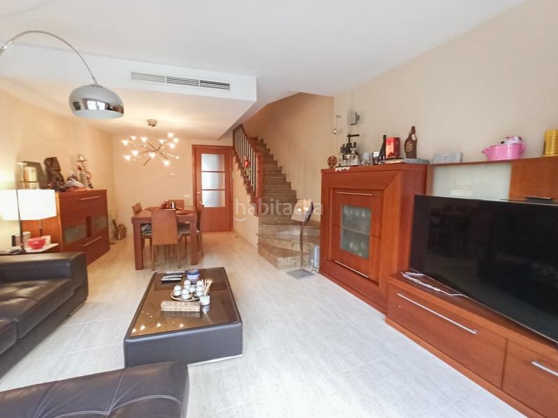 Foto 6fe46265-2324-4aac-8465-5c11ef9c19a8. Casa adosada preciosa casa adosada en els hostalets de pierola en Hostalets de Pierola (Els)