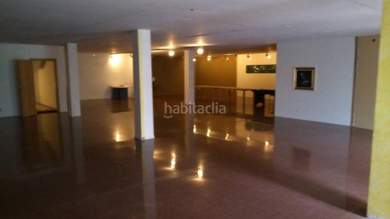 Foto eeb0f66a-94bc-4ef3-909c-7816261bb16a. Geschäftsraum in Monistrol de Montserrat