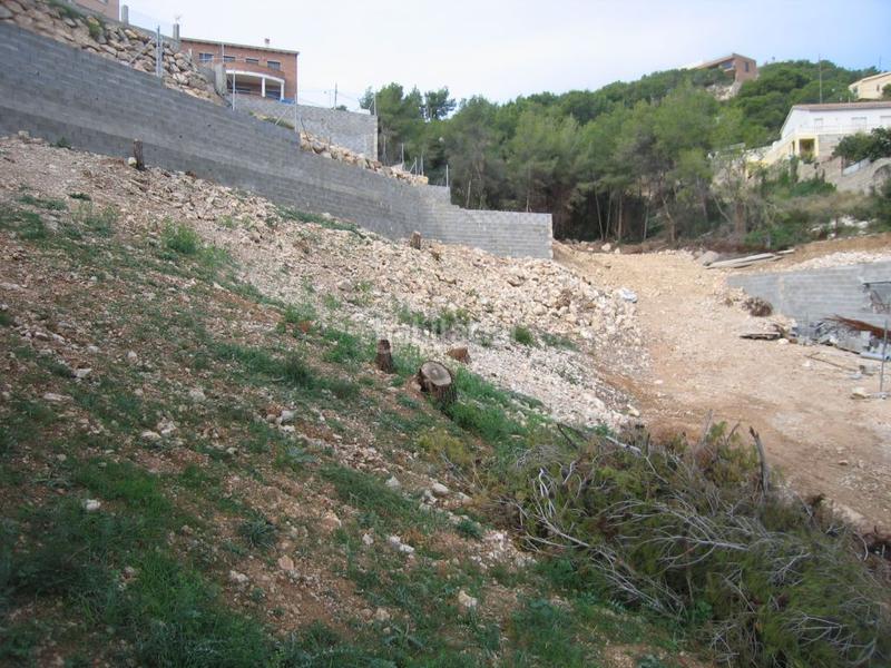 Foto c41f5c39-38d0-46f3-a8c0-4a63220b9960. Terreno residencial parcela en venta en la urbanización los rosales en Cunit