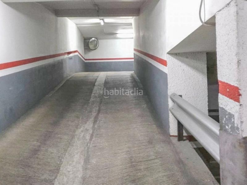 Foto afc89154-83f4-4c61-bc91-973227246c0e. Aparcament cotxe a El Camp d´en Grassot i Gràcia Nova Barcelona