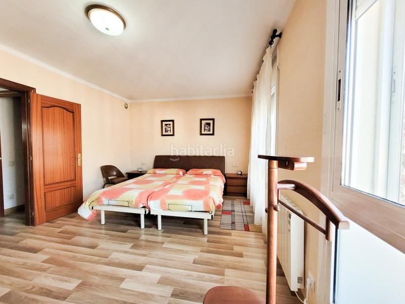 Foto 7b5b2491-0b1c-4f33-9f6e-ec63286fc16c. Maison avec chauffage parking dans Nucli Urbà Esparreguera