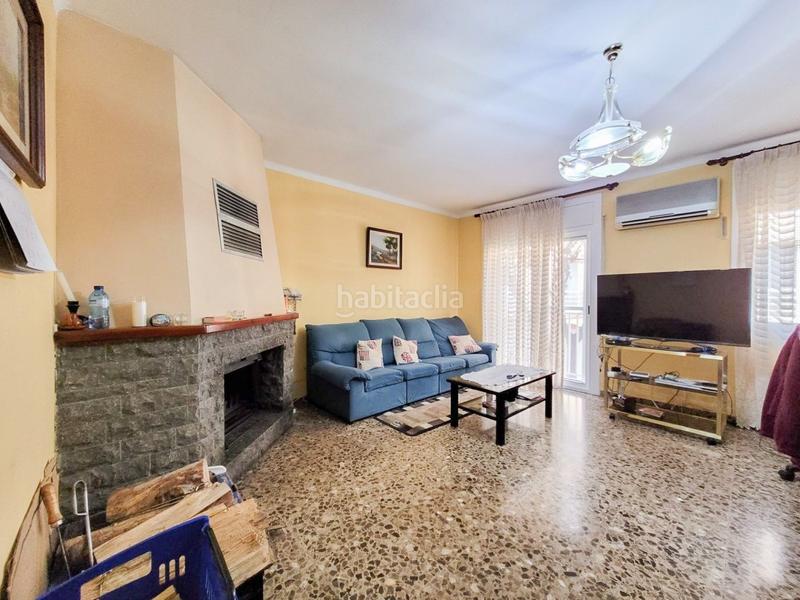 Foto e1dad2d2-4f0e-42b8-8e7a-ba7f1ff7c3e0. Maison avec chauffage parking dans Nucli Urbà Esparreguera