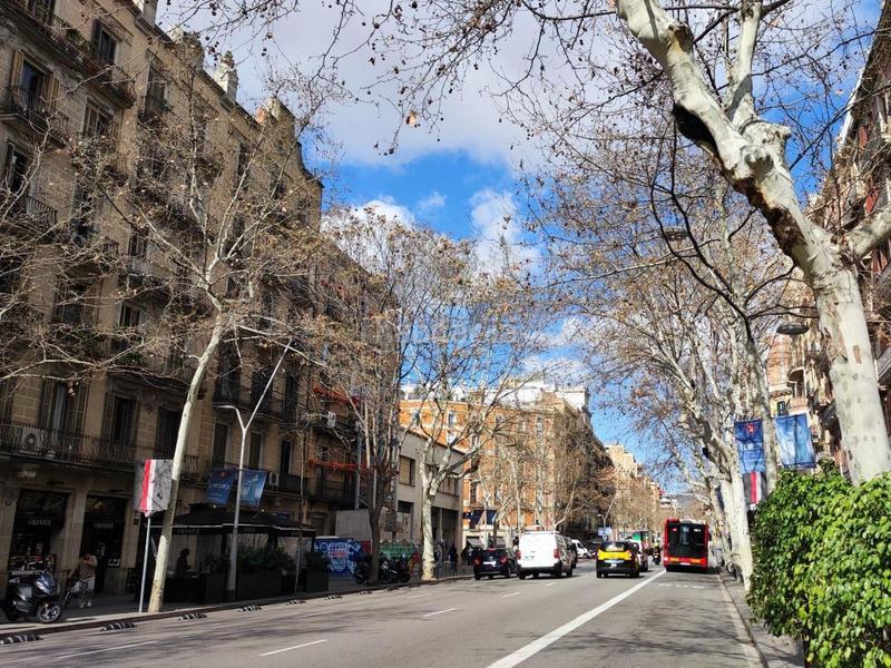 Foto 6c0fe0ee-5a9e-404f-91d9-4427ecbab0c2. Lloguer aparcament cotxe a L´Antiga Esquerra de l´Eixample Barcelona