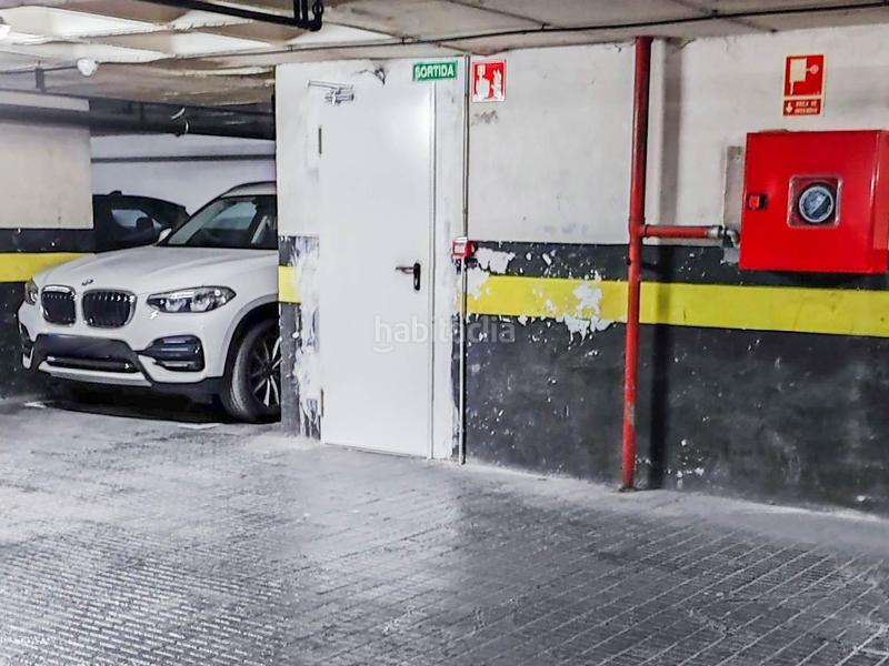 Foto 7ece72d1-091c-4dc6-be49-e88a4e97569a. Location parking voiture dans L´Antiga Esquerra de l´Eixample Barcelona