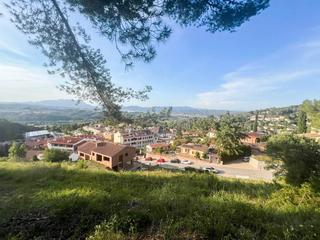 Terrain résidentiel à Castellví de Rosanes. Terreno a la venta en castellví de rosanes