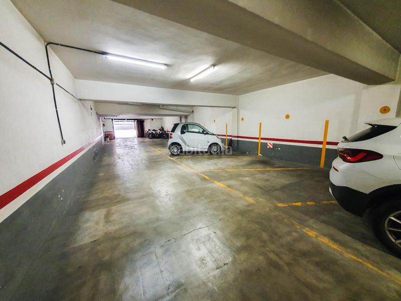 Foto 7d9e8f1f-70f9-45d7-b1d0-b3696912e552. Parking coche parking en venta en calle bertran en Barcelona