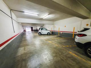Rent Car parking in Putget - Farró. Parking en alquiler  en calle bertran de barcelona