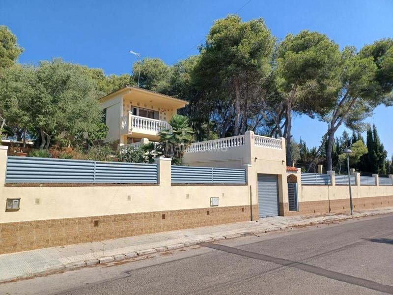 Foto 6fa2532b-0b65-4a48-becc-62c5abda05f3. Chalet with heating parking in costa Cunit - els jardins - els rosers Cunit