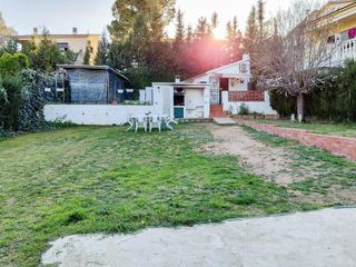 Terreno residenziale in Can Rial. Terreno urbano a la venta en can rial de esparreguera con pequeñ
