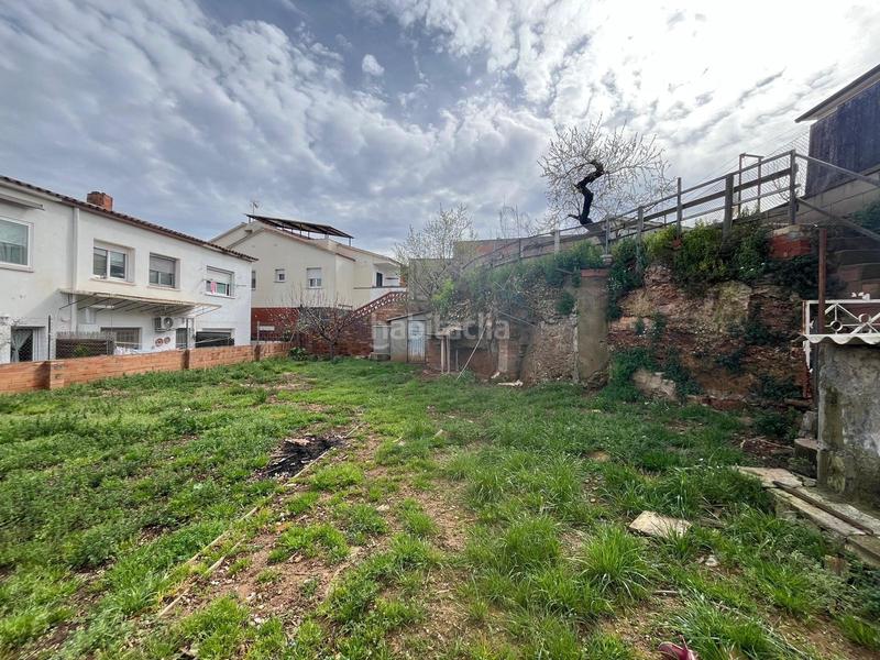 Foto c1a48f7d-3c4f-4b34-bdd1-1d8c141e971e. Wohngrundstück in La plana Esparreguera