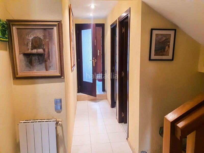 Foto b50ec314-3dfa-43e1-876c-7985c28a73ce. Casa amb calefacció aparcament a Papiol (El)