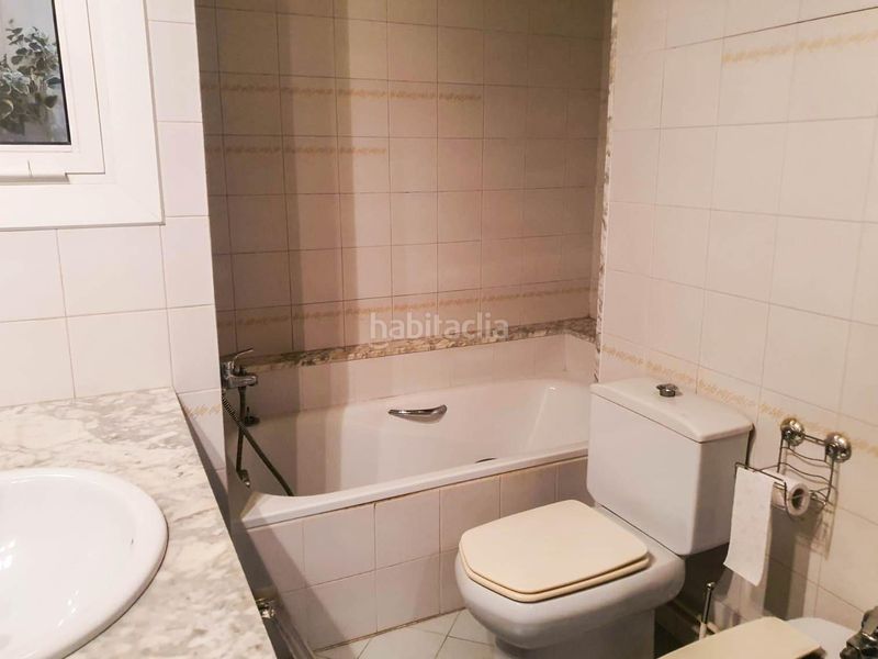 Foto ca6ef81a-b4d9-4245-bf7a-35cba81d1e8f. Casa amb calefacció aparcament a Papiol (El)