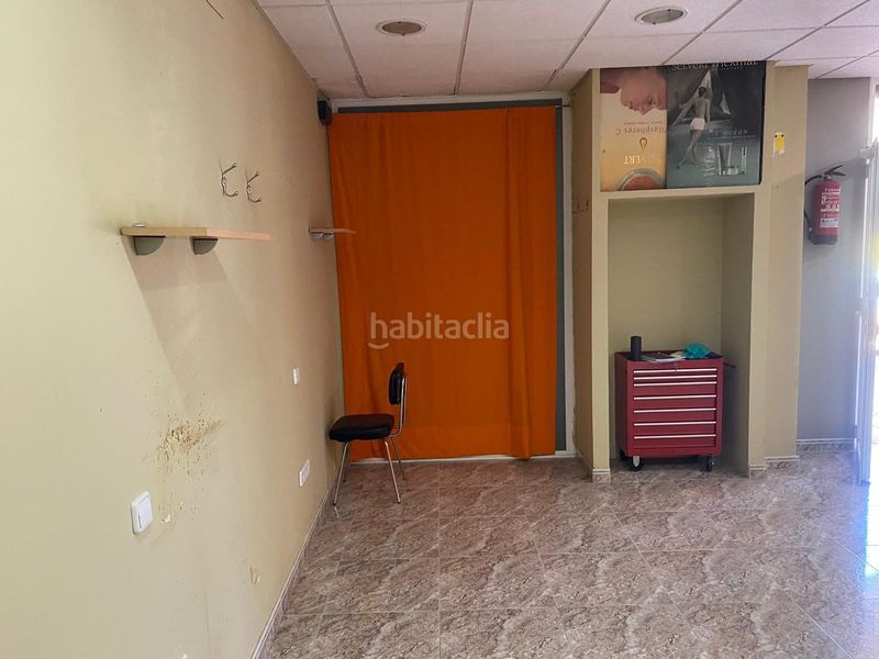 Foto b32ecb7c-2089-4ad0-ac45-ca811b3d81c3. Local comercial a Martorell