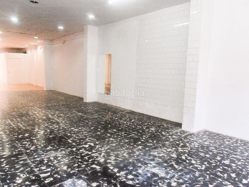 Foto 435e21f5-dfc9-4e45-8c0f-02bd1563eaed. Affitto locale commerciale in Eixample Sabadell