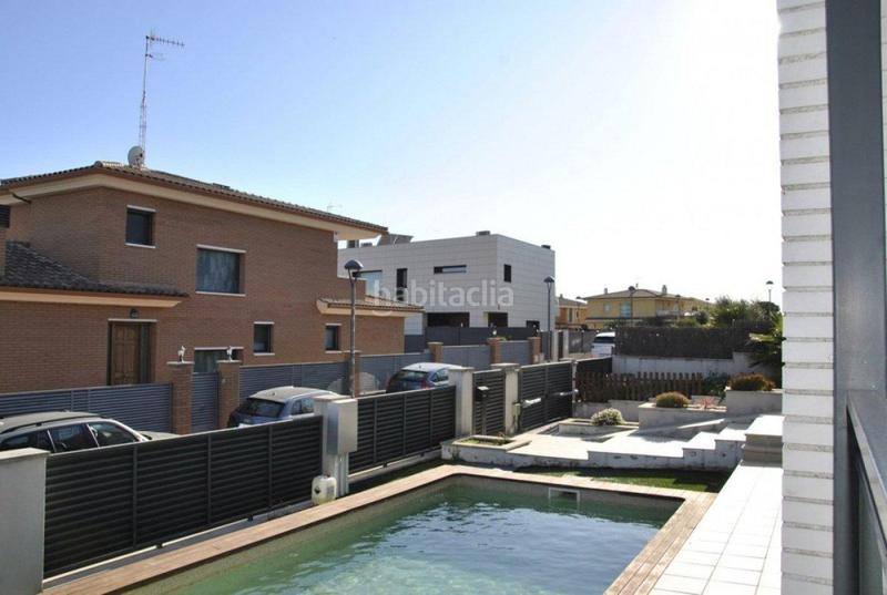 Foto 0c5b5b32-75a3-4228-9be9-f23b5e54bbfe. Casa espectacular casa a 4 vientos con piscina de agua salada en puig pelós, en Cunit