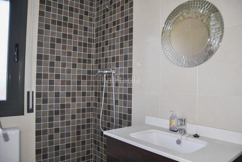 Foto 3e81374e-b1d6-4374-b818-cabafd45c3e2. Casa espectacular casa a 4 vientos con piscina de agua salada en puig pelós, en Cunit