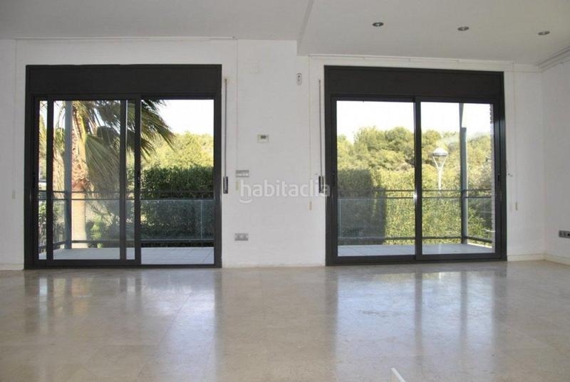 Foto 93b95f31-f27c-440d-b6ed-eb2de37394a2. Casa espectacular casa a 4 vientos con piscina de agua salada en puig pelós, en Cunit