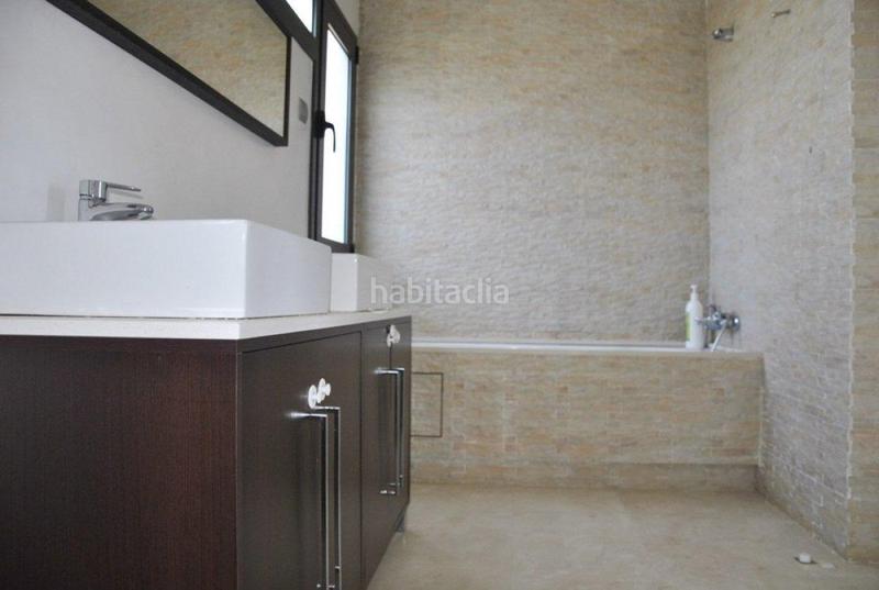 Foto c068d6e3-f071-4b78-8081-4eef57af6b60. Casa espectacular casa a 4 vientos con piscina de agua salada en puig pelós, en Cunit