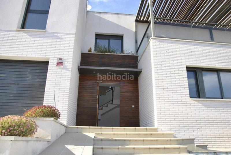 Foto e5d685f6-c4a9-42d7-aed2-abff23bc1e4d. Casa espectacular casa a 4 vientos con piscina de agua salada en puig pelós, en Cunit