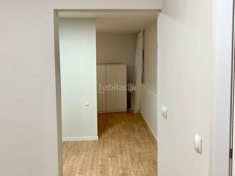 Foto ab8a34eb-c4b4-46b7-87ad-180e03b11aa0. Planta baixa a Sant Crist Badalona