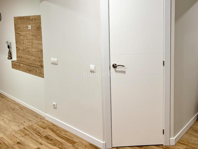 Foto aedc4caf-d7ee-40cd-9b53-06a52d6cd872. Planta baixa a Sant Crist Badalona