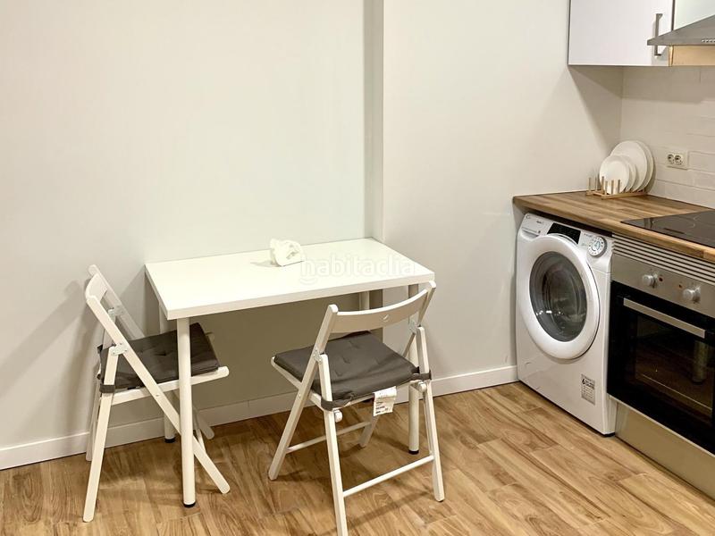 Foto c58065fb-797a-4a8a-b81c-a64ae6dc1cd2. Planta baixa a Sant Crist Badalona