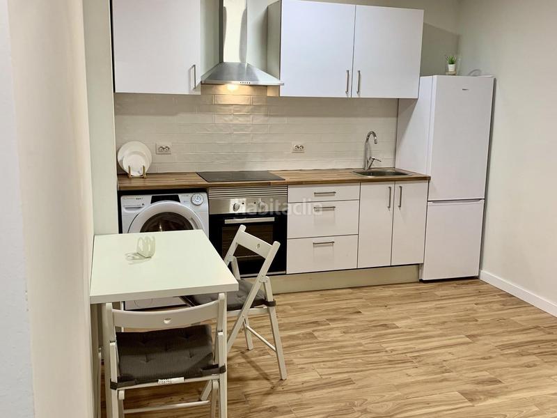 Foto 15f1f0ac-16ce-4f26-9ad2-8c851a0dc278. Planta baja local loft inversión con inquilinos rentable p baja y sotano en montigalàSant Crist, en Badalona